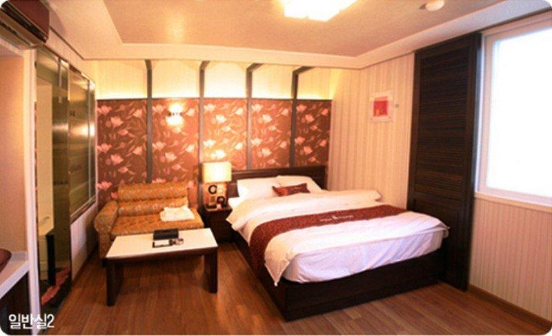 N Motel Mg Stay Gyeongju Extérieur photo